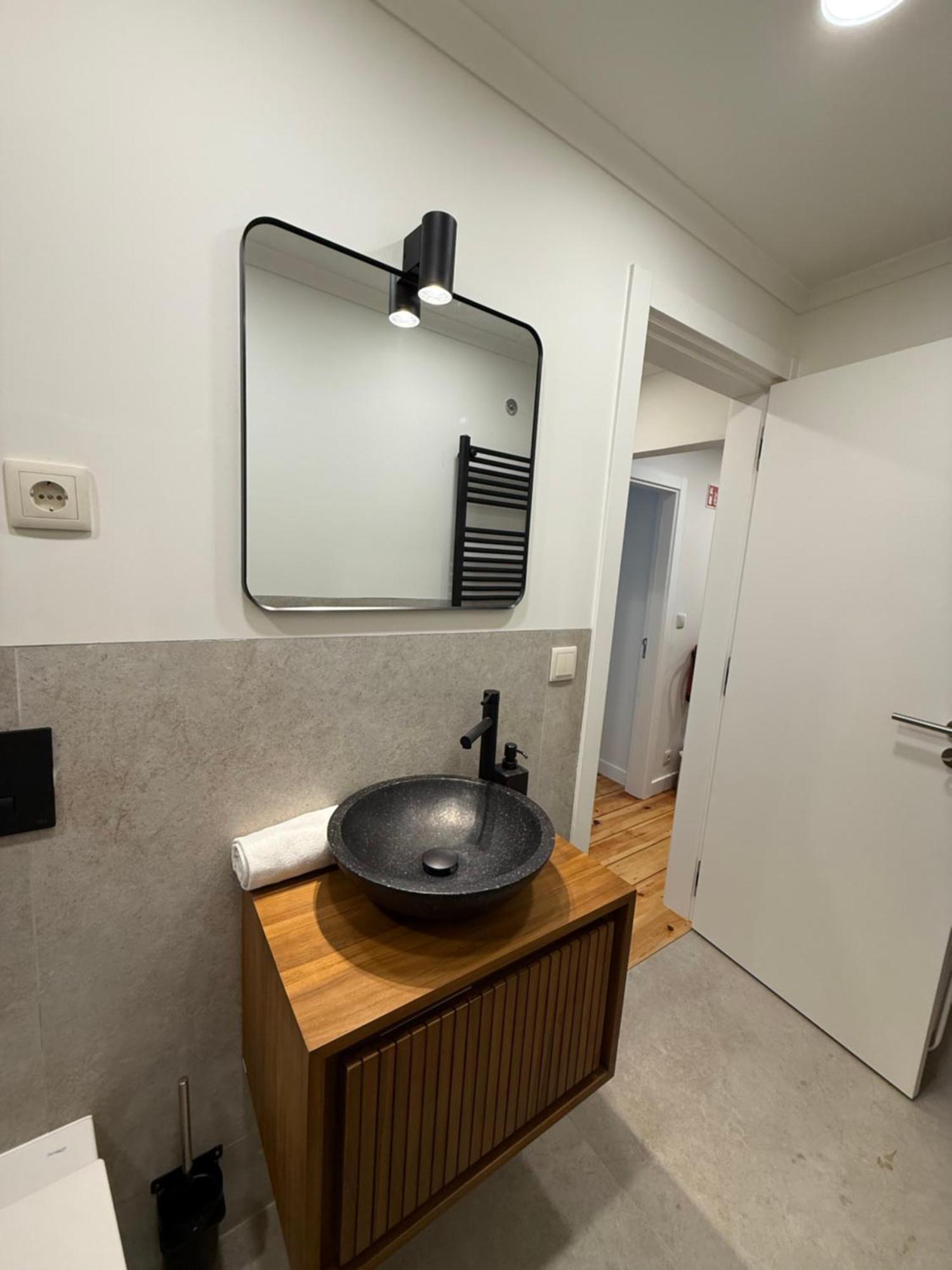C1 Remodeld Beautiful Charming 2Br Apartment - Bairro Alto Lisboa Exterior foto